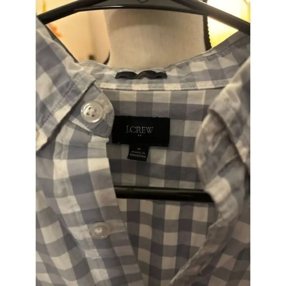 J.Crew button down shirt size M plaid‎